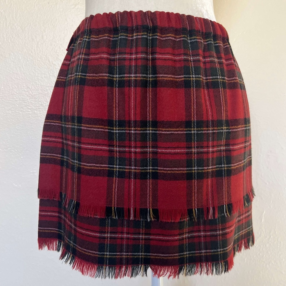 DOLCE & GABBANA wool plaid skirt - elastic waist & fringed hem